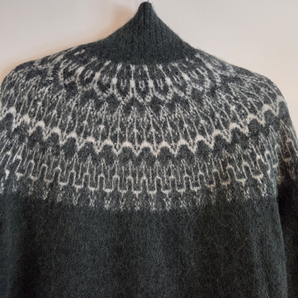 VINEYARD VINES Alpaca Fair Isle Turtleneck Sweater Small - Picture 6 of 9